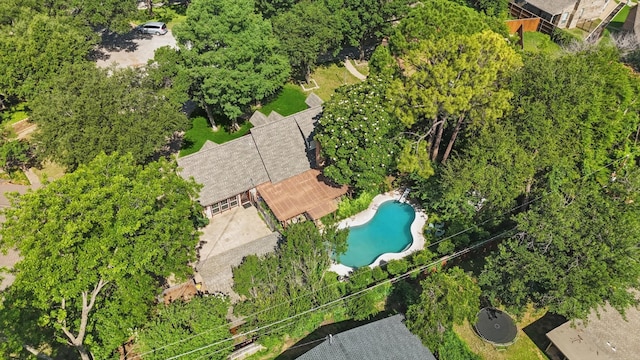 4401 Longacres Ct, Arlington, TX 76016 - bird's eye view of a pool area
