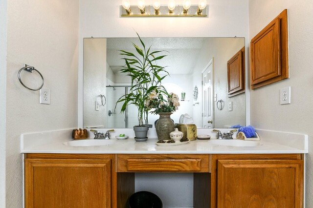 918 Telluride Dr, Arlington, TX 76001 - bar area with a sink