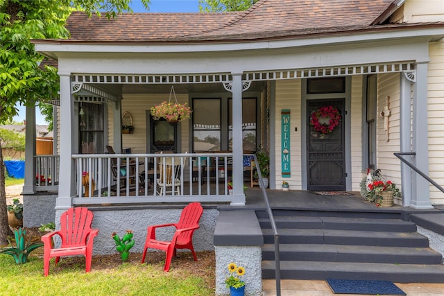 517 W College Ave, Coleman, TX 76834 - entrance to property featuring a porch