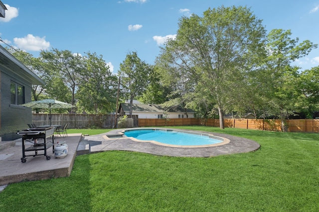 702 Griffith, Terrell, TX 75160 - view of swimming pool with a patio area