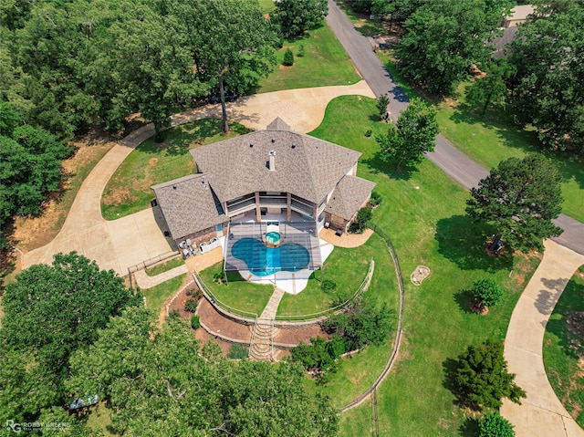 135 Oak Leaf Trl, Benton, LA 71006 - view from above of property with a pool area