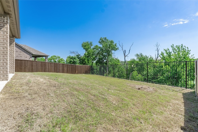 2614 Dakota Cir, Corinth, TX 76210 - view of yard