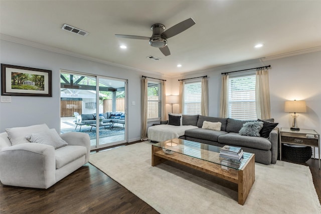 7514 Caillet St, Dallas, TX 75209 - living area featuring crown molding, wood finished floors, a ceiling fan, recessed lighting, and baseboards