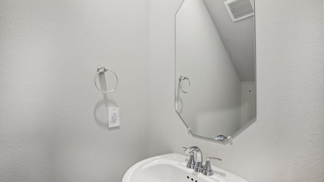 516 Willet Dr, Mckinney, TX 75069 - bathroom with a sink