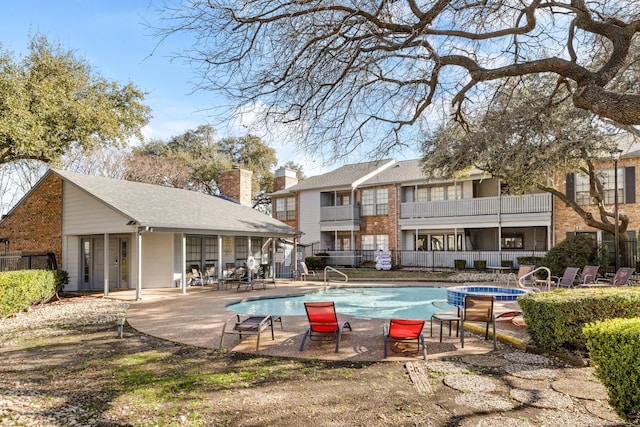 3101 Townbluff Dr Unit 1013, Plano, TX 75075 - community pool featuring a patio area