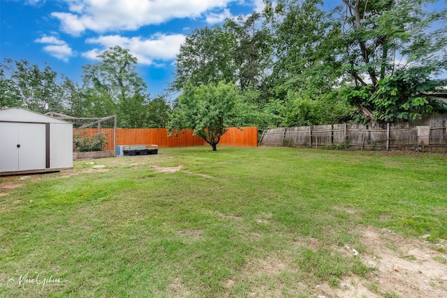 6470 Faust Dr, Shreveport, LA 71129 - view of yard with a shed and an outbuilding