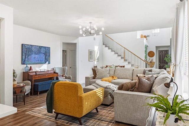 3942 Oak Crk, Denison, TX 75020 - living area featuring a chandelier, dark wood-style flooring, and stairway