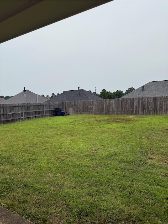 5714 Ferrell Dr, Shreveport, LA 71129 - view of yard