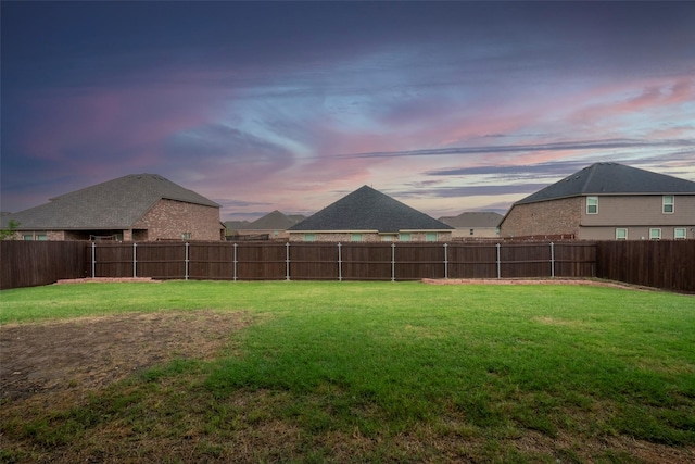 1543 Meadowlake Dr, Waxahachie, TX 75165 - view of yard