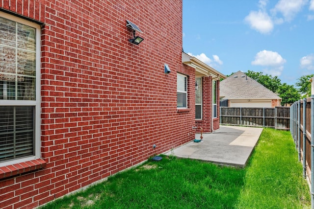 906 Cougar Dr, Allen, TX 75013 - view of yard with a patio area