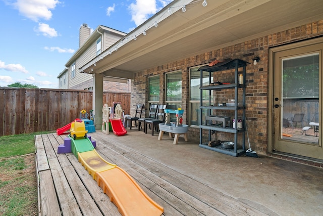 632 Shotwell St, Crowley, TX 76036 - deck with fence