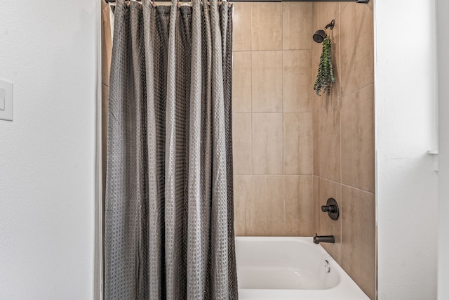 5219 Old Dennis Rd, Weatherford, TX 76087 - full bathroom with shower / bath combination with curtain