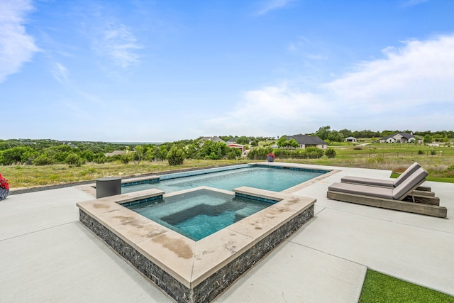 5219 Old Dennis Rd, Weatherford, TX 76087 - view of pool featuring a patio and a pool with connected hot tub