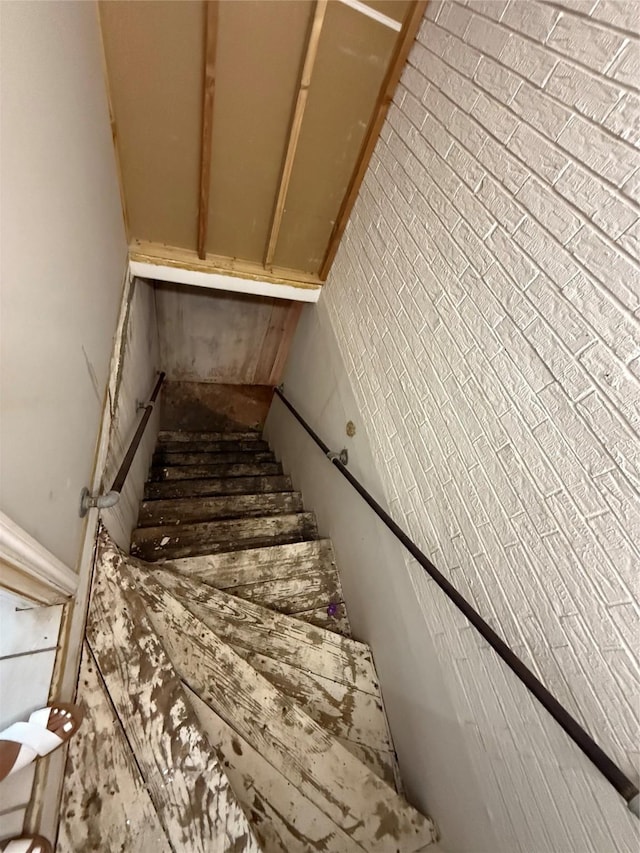 522 W 7th St, Weatherford, TX 76086 - view of stairway