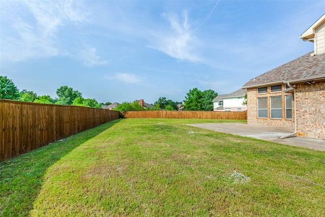 318 Mesquite Ct, Murphy, TX 75094 - view of yard featuring a patio