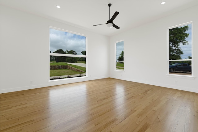 733 El Barco, Corsicana, TX 75109 - unfurnished room featuring a ceiling fan, light wood-style flooring, baseboards, and recessed lighting