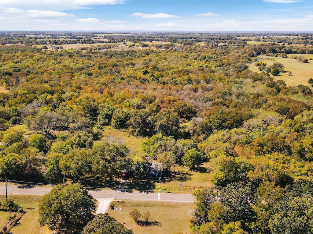 519 N Barron Rd, Covington, TX 76636