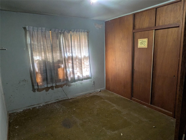 2214 N Woodland St, Amarillo, TX 79107 - unfurnished bedroom featuring a closet