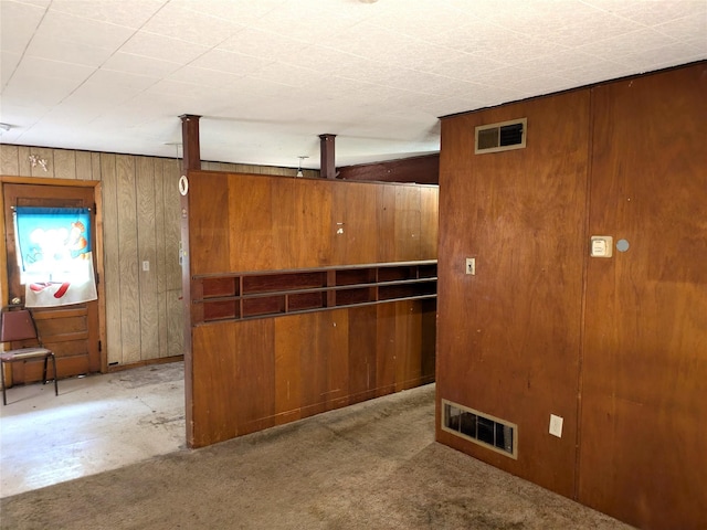 2214 N Woodland St, Amarillo, TX 79107 - interior space featuring carpet flooring