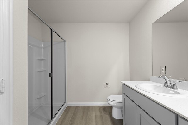 120 Doma Ave, Greenville, TX 75402 - bedroom featuring carpet flooring and baseboards