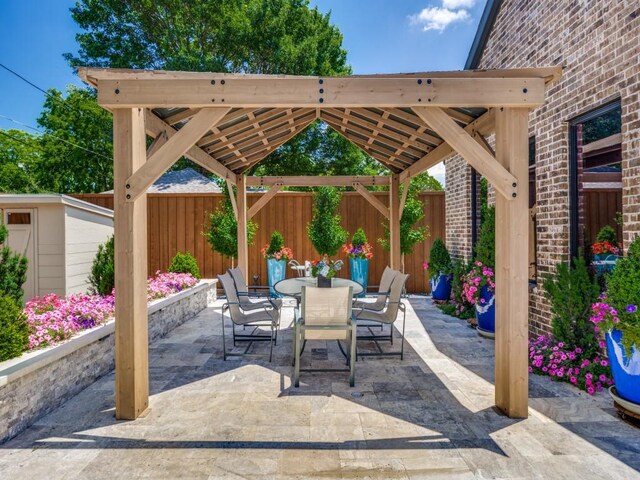 5019 Lark Ln, Dallas, TX 75209 - view of patio with outdoor dining area