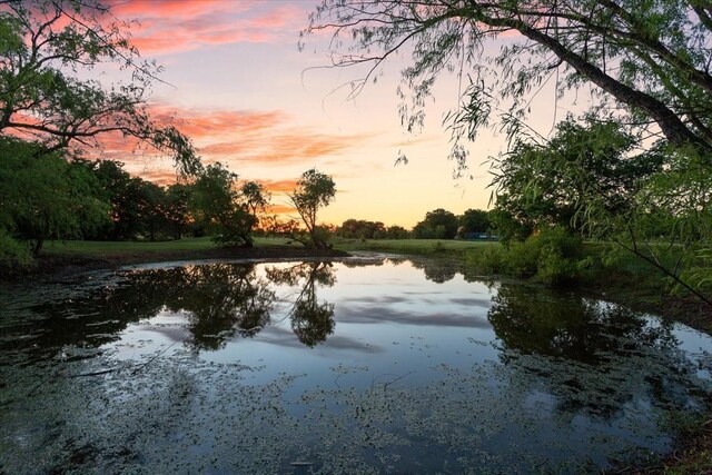 211 Partners Rd, Woodway, TX 76712 - water view