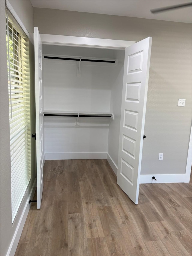 3214 51st St, Dallas, TX 75216 - view of closet