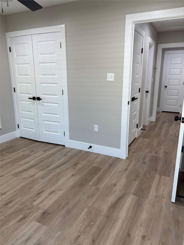 3214 51st St, Dallas, TX 75216 - empty room featuring light wood-type flooring and baseboards
