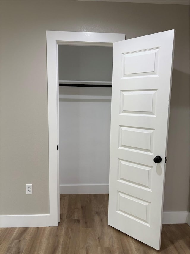 3214 51st St, Dallas, TX 75216 - view of closet