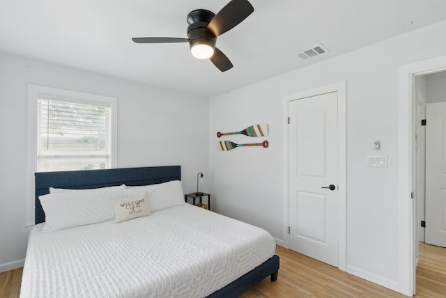 613 Crestview Dr, Granbury, TX 76048 - bedroom with light wood-style flooring, baseboards, and ceiling fan