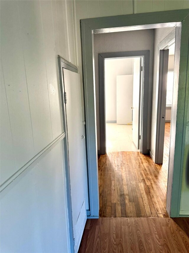 301 Beckham St E, Sulphur Springs, TX 75482 - corridor with hardwood / wood-style floors