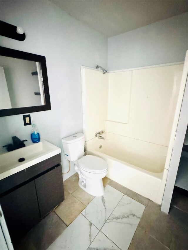 301 Beckham St E, Sulphur Springs, TX 75482 - full bathroom featuring vanity,  shower combination, and toilet