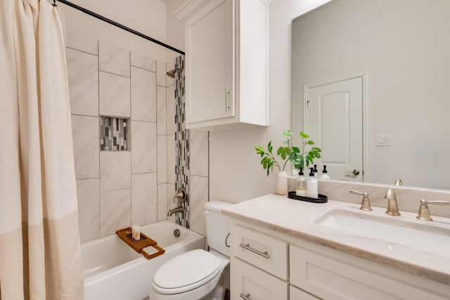 391 E Lamar St, Royse City, TX 75189 - full bathroom featuring shower / bath combo with shower curtain, vanity, and toilet