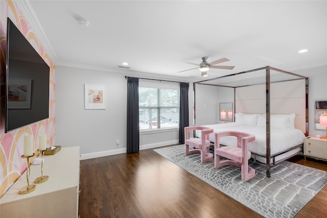 bedroom with baseboards, ornamental molding, wood finished floors, recessed lighting, and a ceiling fan