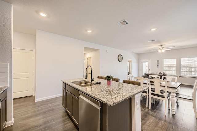 706 Spur Rdg, Princeton, TX 75407 - kitchen with dishwasher, a sink, dark wood-style floors, ceiling fan, and recessed lighting