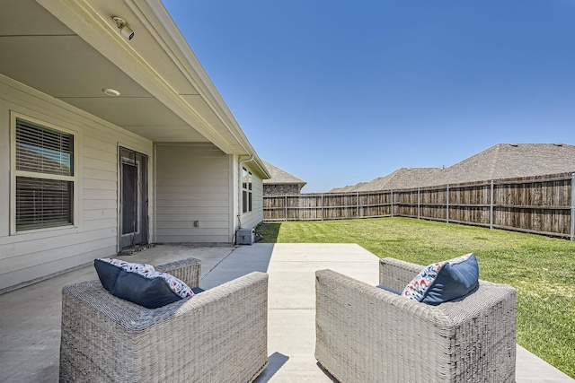 706 Spur Rdg, Princeton, TX 75407 - view of patio / terrace
