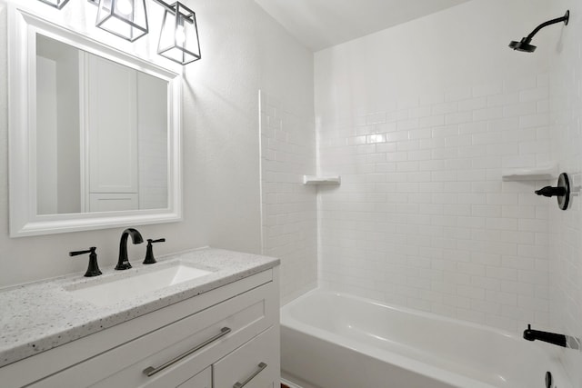 12816/12818 Pandora Dr, Dallas, TX 75238 - full bath featuring shower / tub combination and vanity