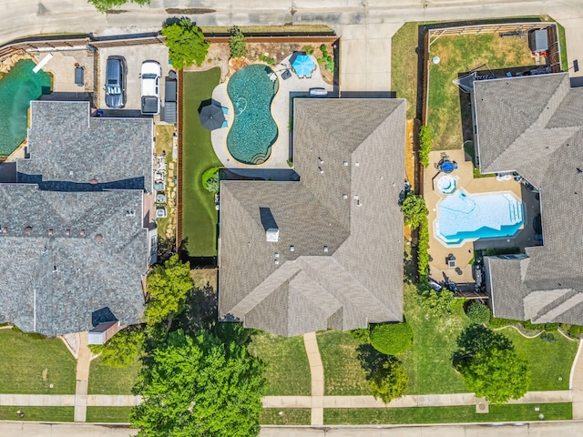 508 Wellington Rd, Coppell, TX 75019 - aerial view of a pool