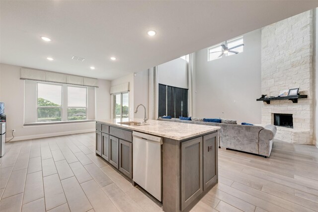 194 Morning Light Ln, Waxahachie, TX 75165