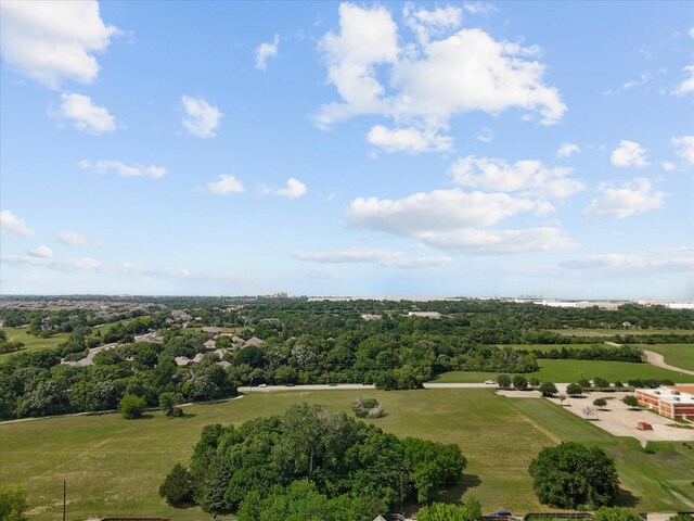 699 W Wintergreen Rd, Desoto, TX 75115