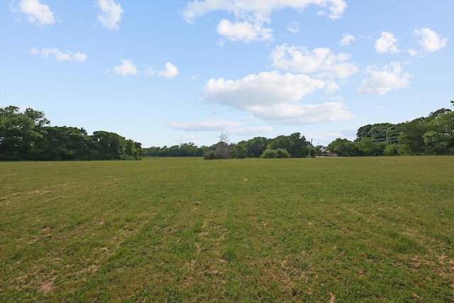 699 W Wintergreen Rd, Desoto, TX 75115