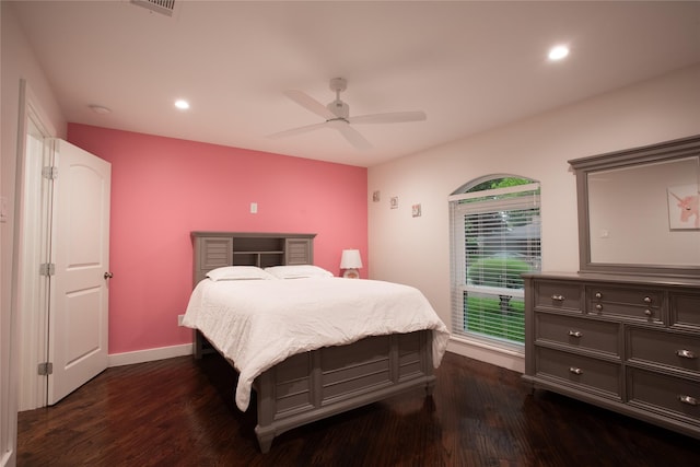509 Farine Dr, Irving, TX 75062 - bedroom with dark wood-style flooring, recessed lighting, baseboards, and a ceiling fan