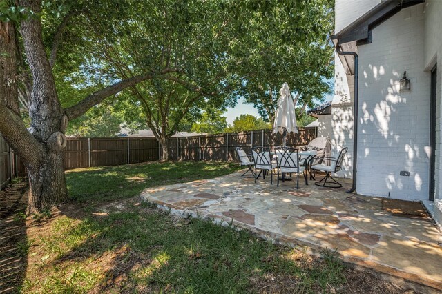 1433 Rogers Ct, Allen, TX 75013 - view of yard with a patio area