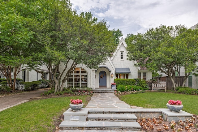 3437 Purdue St, University Park, TX 75225 - english style home featuring stucco siding