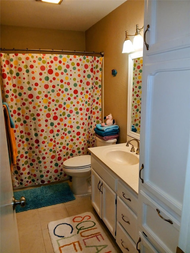 650 Sp Terry Rd, Belton, TX 76513 - bathroom featuring tile patterned flooring, vanity, toilet, and a shower with shower curtain