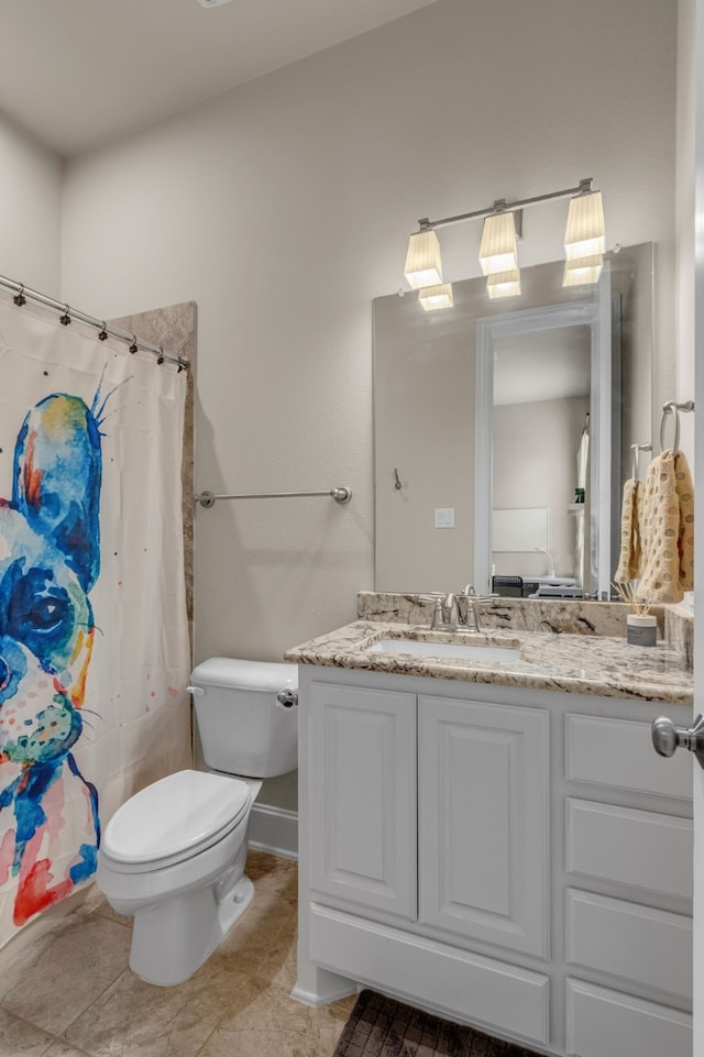 444 Francie Way, Allen, TX 75013 - bathroom featuring vanity, toilet, baseboards, and curtained shower