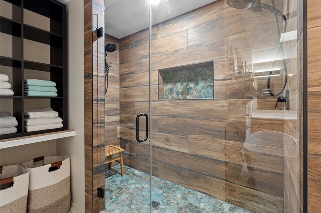 2804 Laurel Hill Dr, Flower Mound, TX 75028 - full bath featuring a stall shower