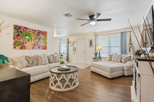 208 Alamosa Dr, Hewitt, TX 76643 - living room featuring ceiling fan and wood finished floors