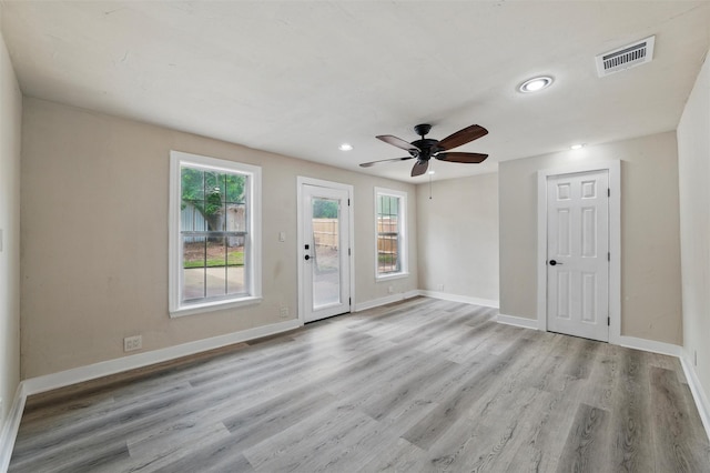 304 E Lee Ave, Weatherford, TX 76086 - empty room featuring wood finished floors, baseboards, recessed lighting, and ceiling fan