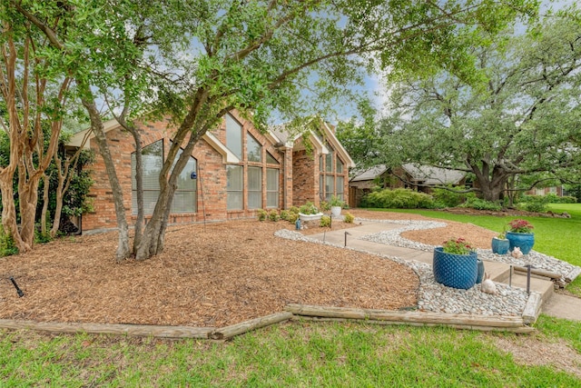 2203 Glen Helen Cir, Carrollton, TX 75007 - view of yard